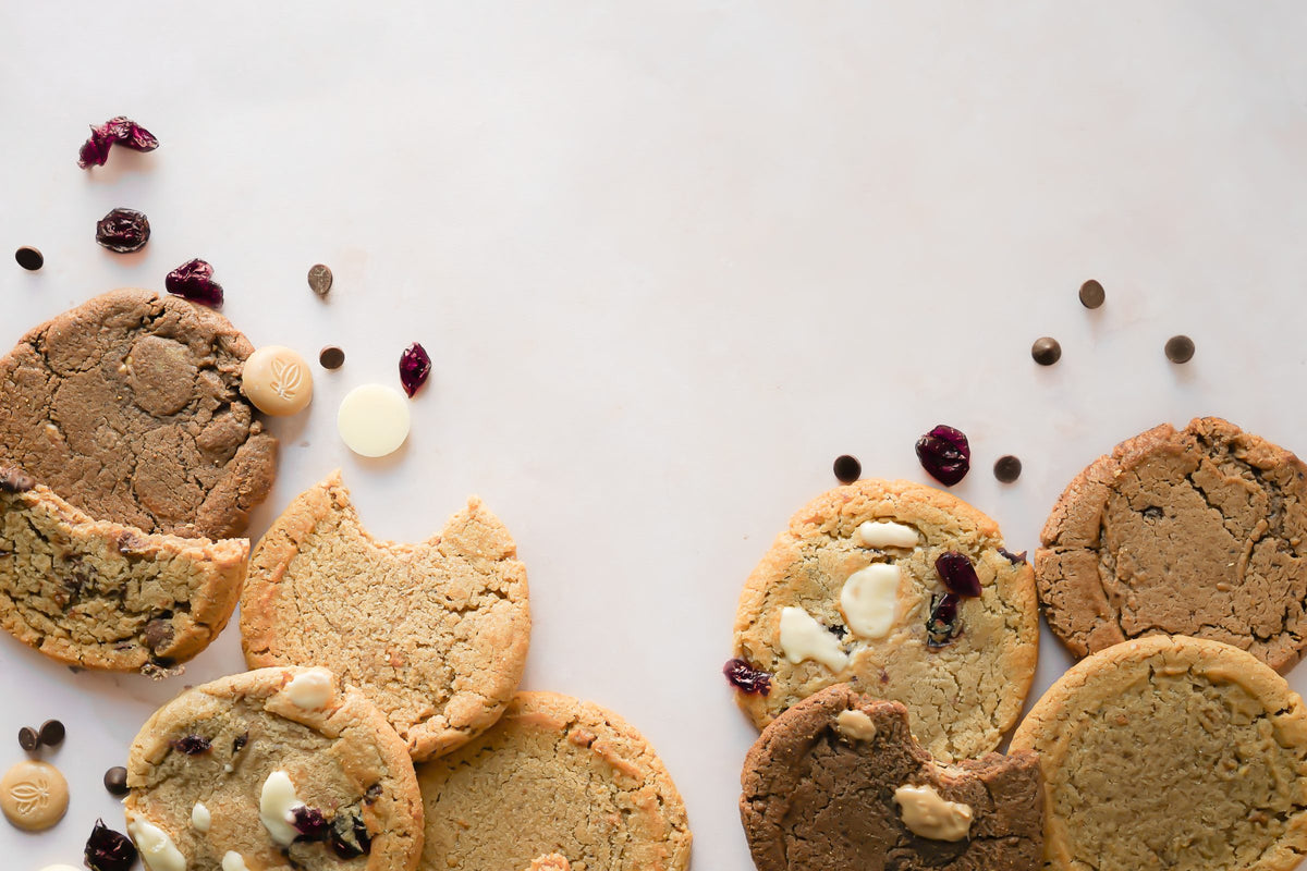 Cookies CookiEd sur fond clair
